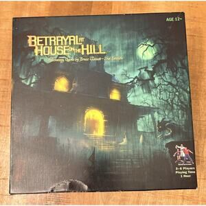 Avalon Hill Betrayal at House on The Hill Board Game Second Edition Complete